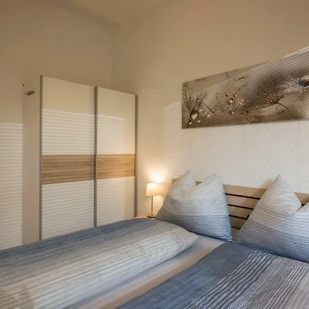 Bungalow Millau Apartment Schlitters